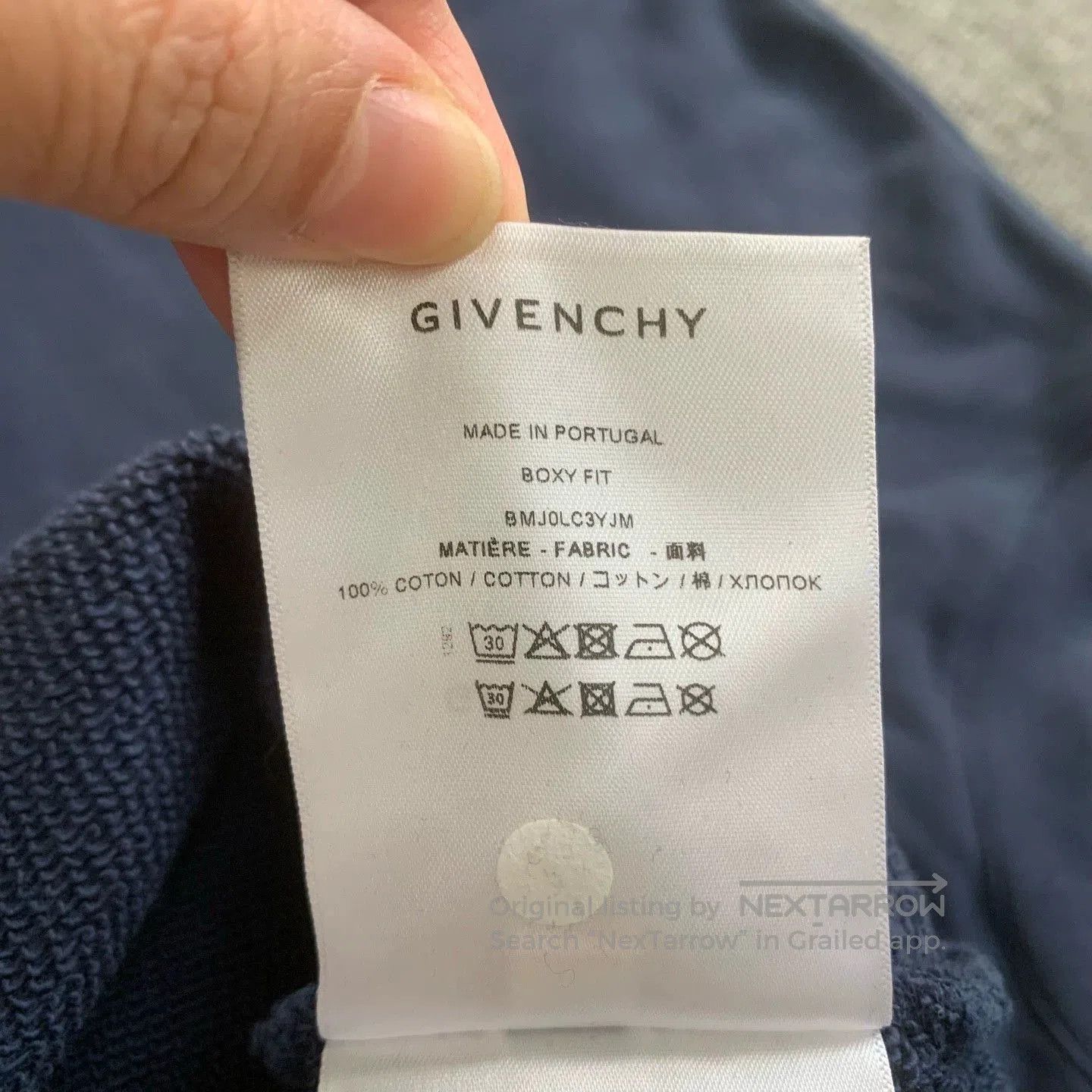 Givenchy Givenchy Blue Lightning Print Long Sleeve. Size US XS / EU 42 / 0 - 7 Thumbnail