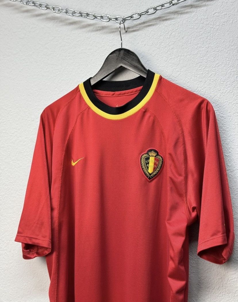 Vintage Soccer Jersey Nike Belgium 2000 Size US M / EU 48-50 / 2 - 3 Thumbnail