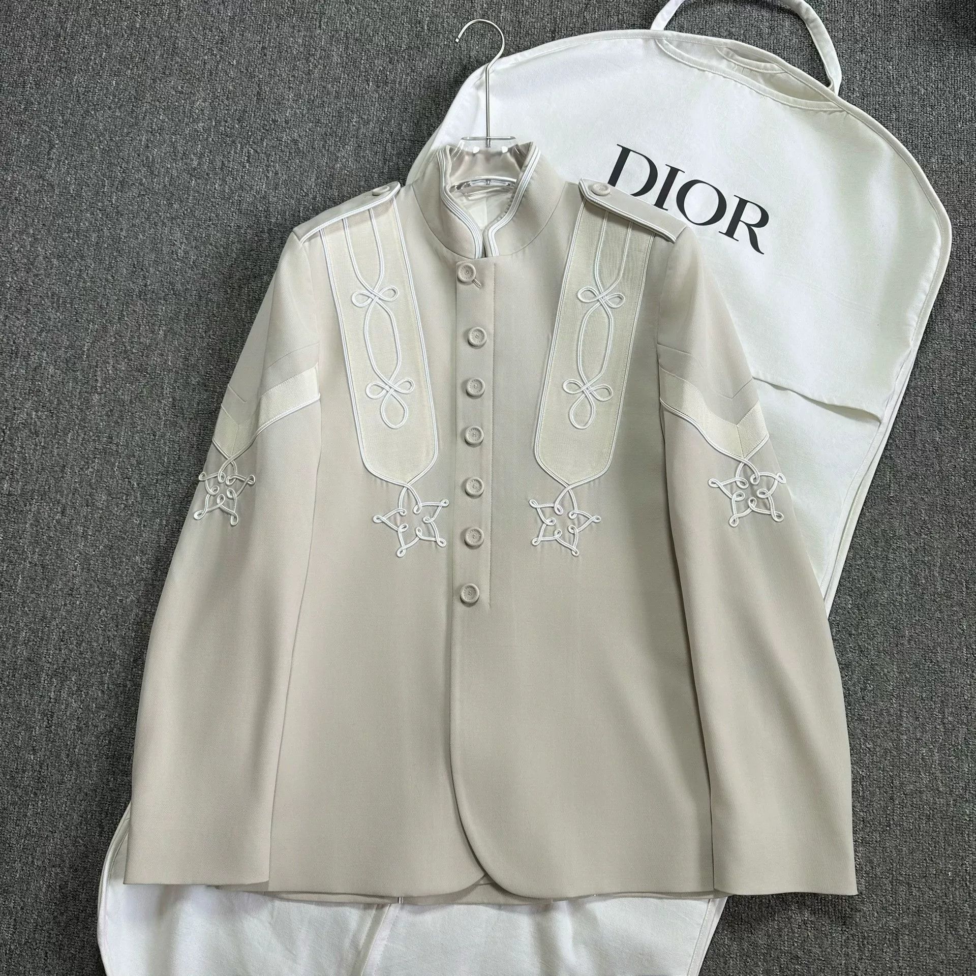 Dior Dior 21FW White Embroidered Jacket Size US M / EU 48-50 / 2 - 1 Thumbnail