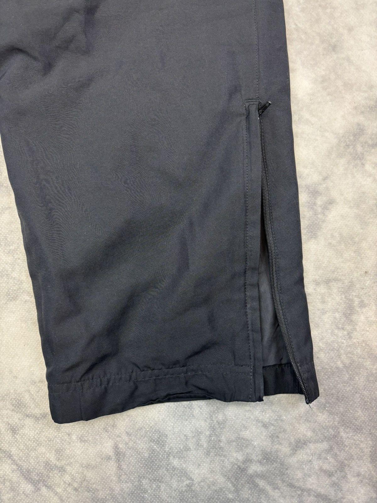 Nike × Vintage Vintage Nike Parachute Sweatpants Basic Black y2k skate 90s Size US 32 / EU 48 - 5 Thumbnail