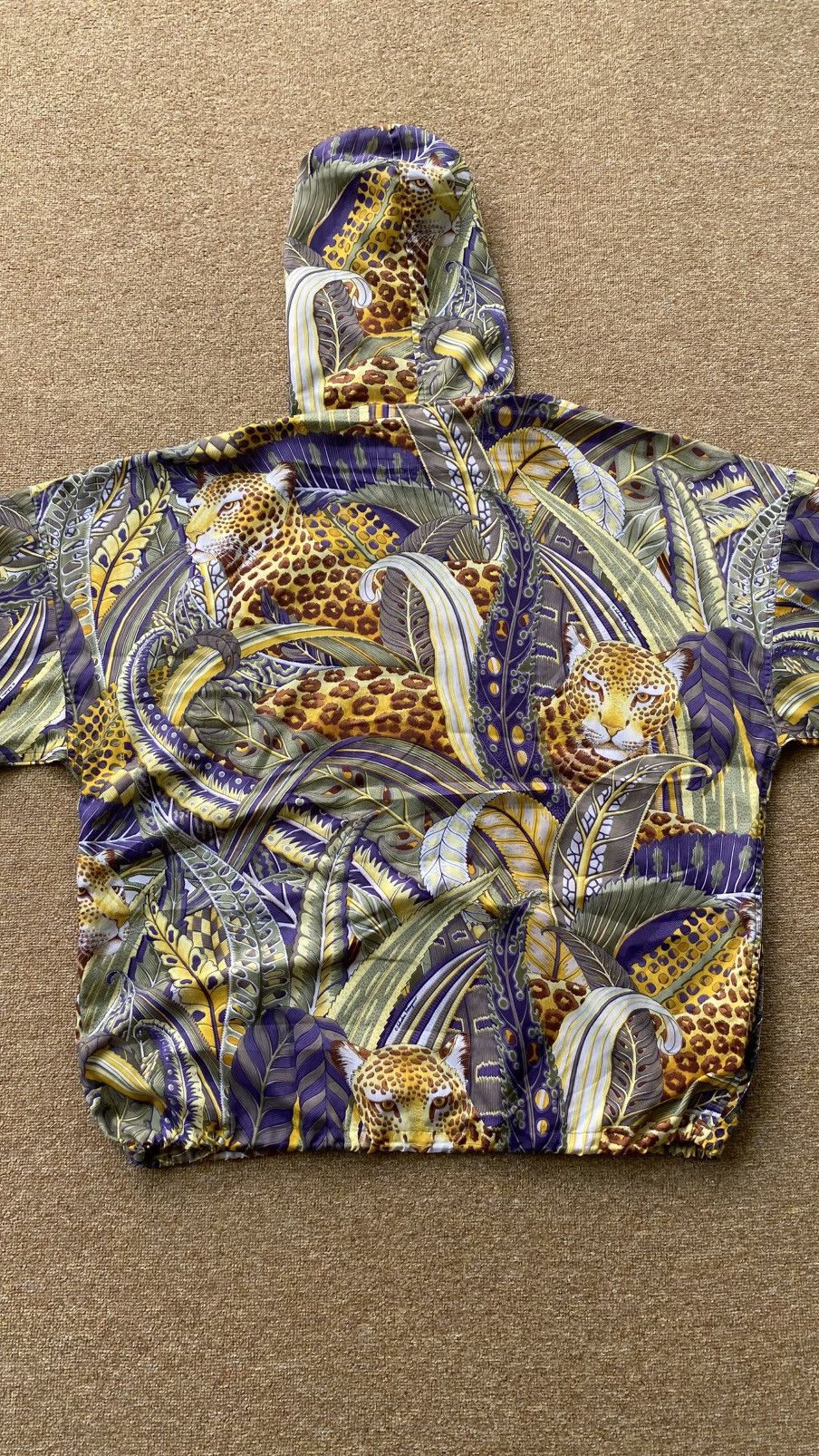 Salvatore Ferragamo VINTAGE SALVATORE FERRAGAMO LEOPARD NYLON JACKET Size US M / EU 48-50 / 2 - 11 Thumbnail