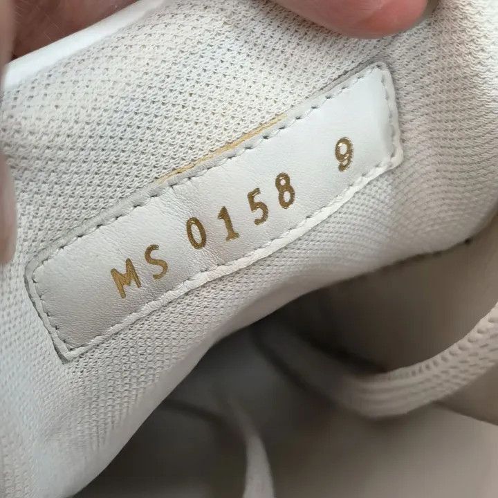 Louis Vuitton Louis Vuitton Stylish Orange and White Sneakers -2508 Size US 9.5 / EU 42-43 - 4 Thumbnail
