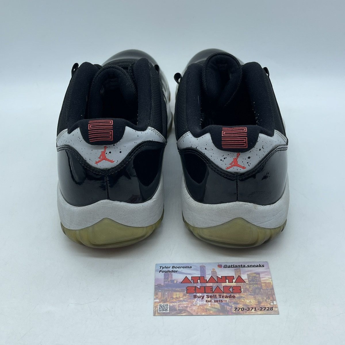 Jordan Brand Air Jordan 11 low infrared 23 Size US 11 / EU 44 - 3 Thumbnail
