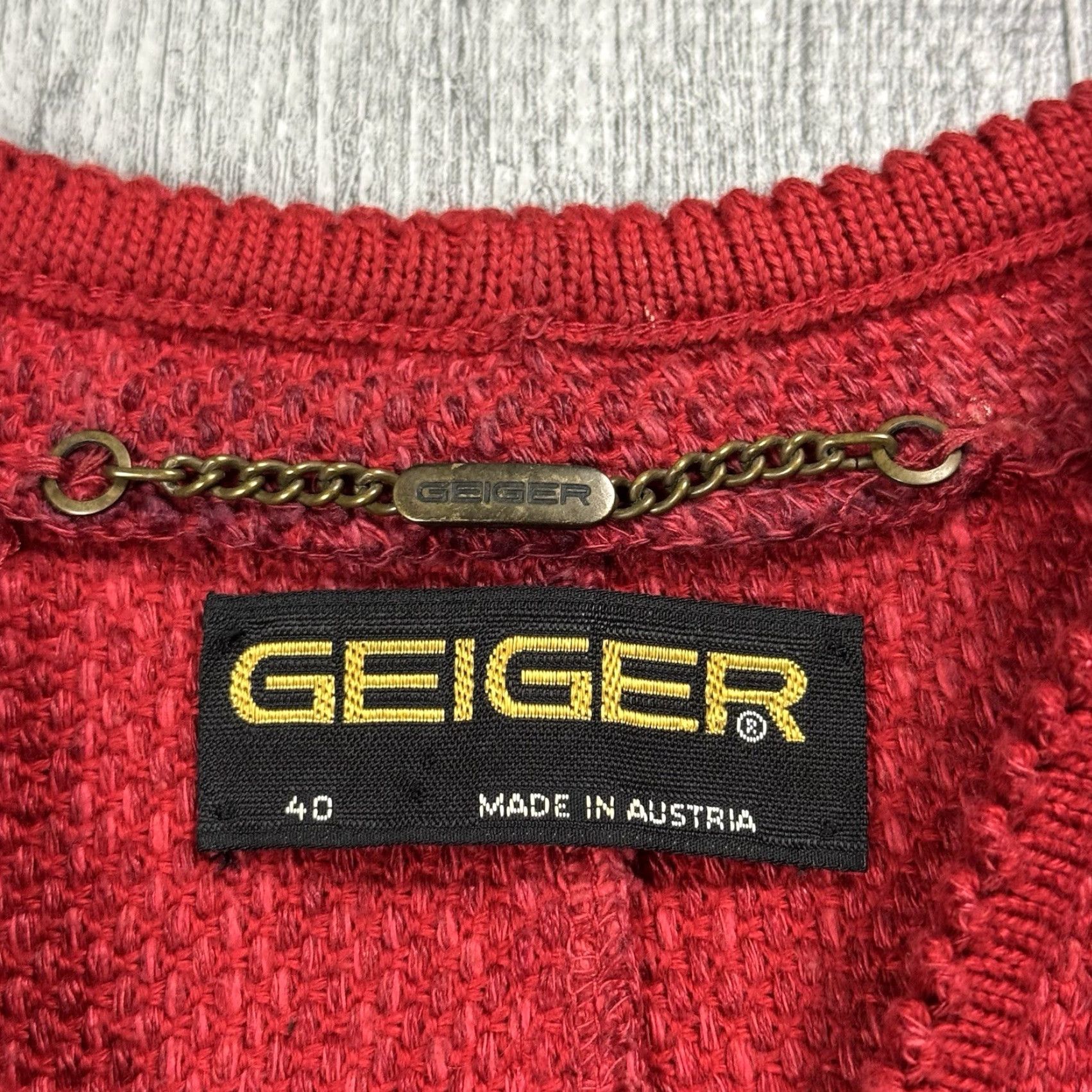 Vintage Vintage Geiger Austrian Women's Linen Blend Textured 3-Button Single-Breasted Blazer, Red, Size 40, Formal Casual Outdoor Equestrian Size S / US 4 / IT 40 - 4 Thumbnail