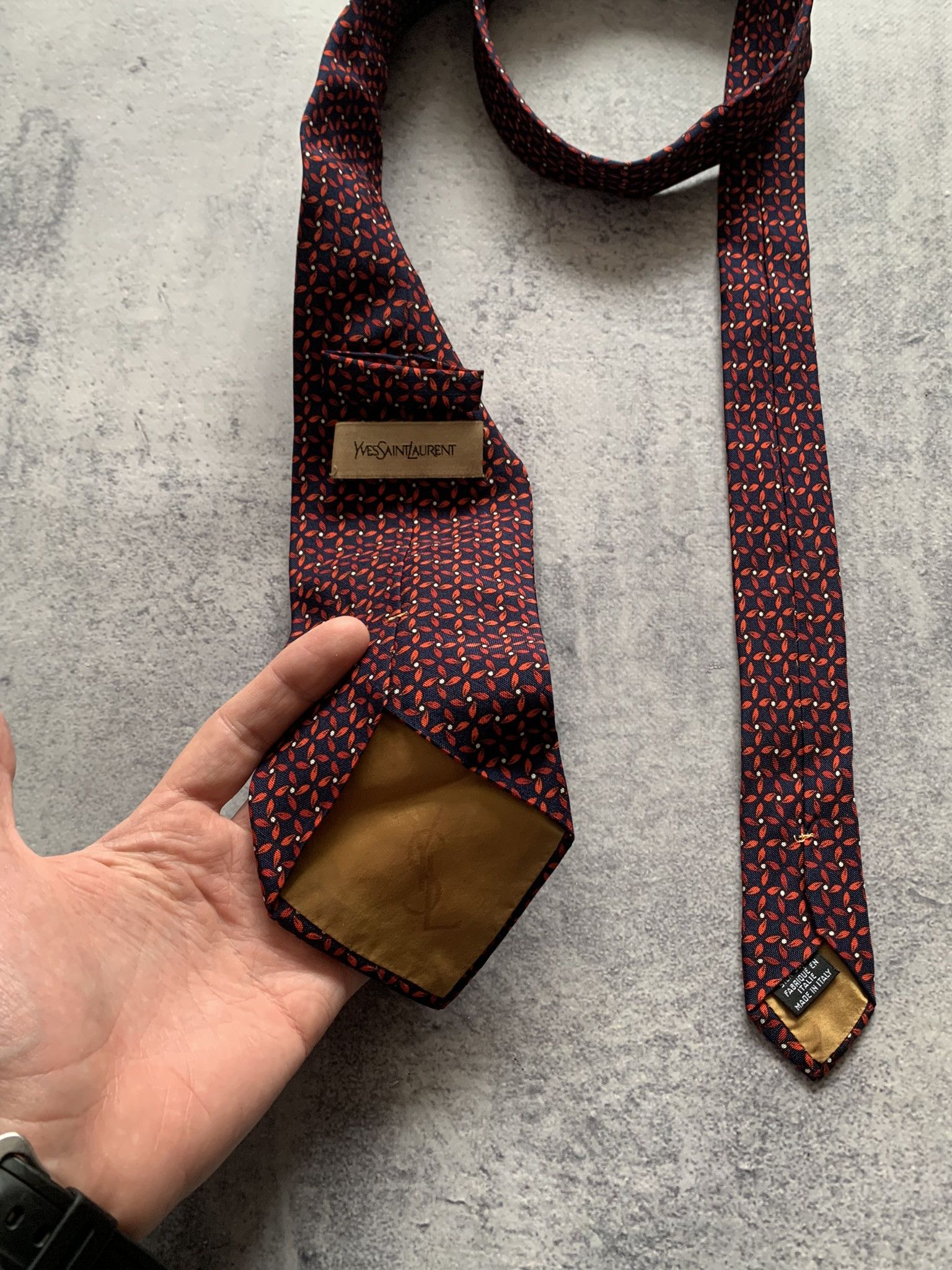 Yves Saint Laurent Vintage YSL 100% Silk Mens Luxury Tie Size ONE SIZE - 2 Thumbnail