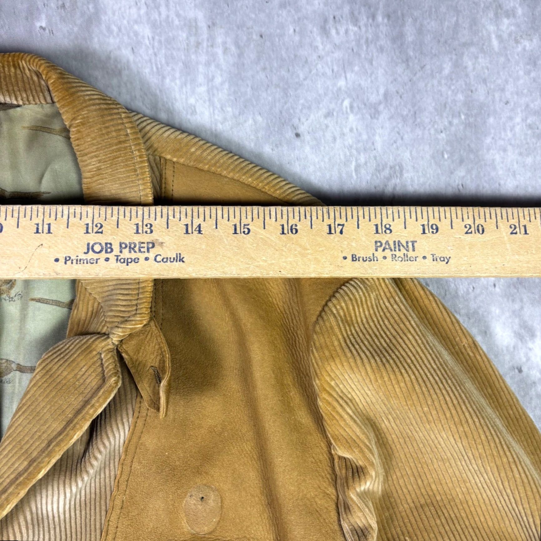 Eddie Bauer VINTAGE Eddie Bauer Corduroy Shooting Jacket Tan Suede Patch Hunting Coat Large Jacket Men Regular L Beige Corduroy Suede Hunting Military Coat Size US L / EU 52-54 / 3 - 5 Thumbnail
