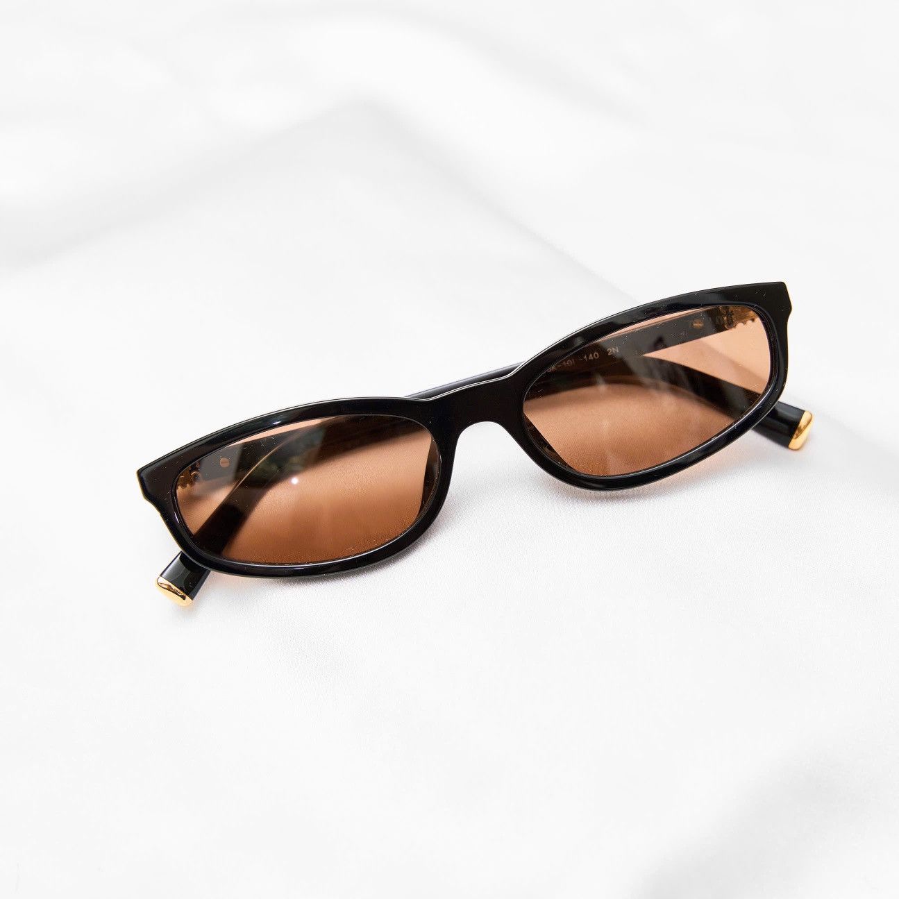 MIU MIU 0MU A06S 16K10I SUNGLASSES