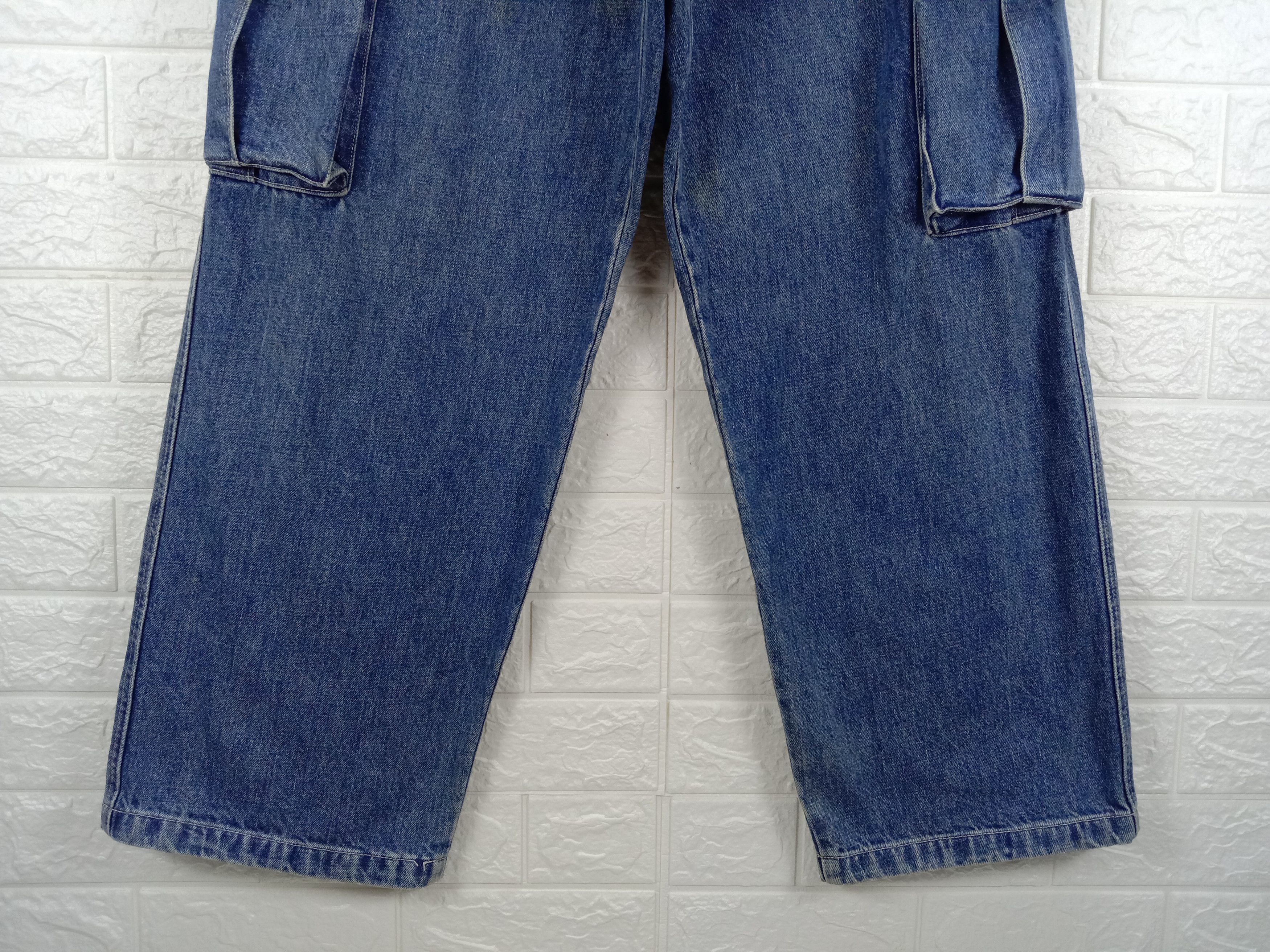Japanese Brand Vintage Japanese Piko Wide Multi Pocket Cargo Baggy Jeans Size US 31 - 4 Thumbnail