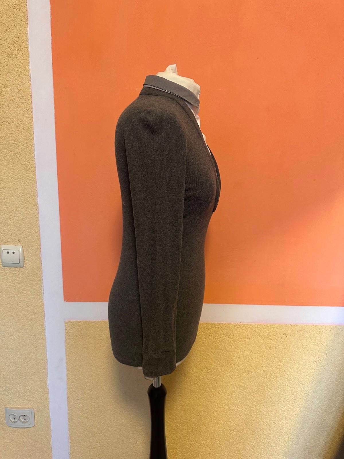 Brunello Cucinelli Brunello Cucinelli Monili Gray V-Neck Long Sleeves Top SZ M Size M / US 6-8 / IT 42-44 - 5 Thumbnail