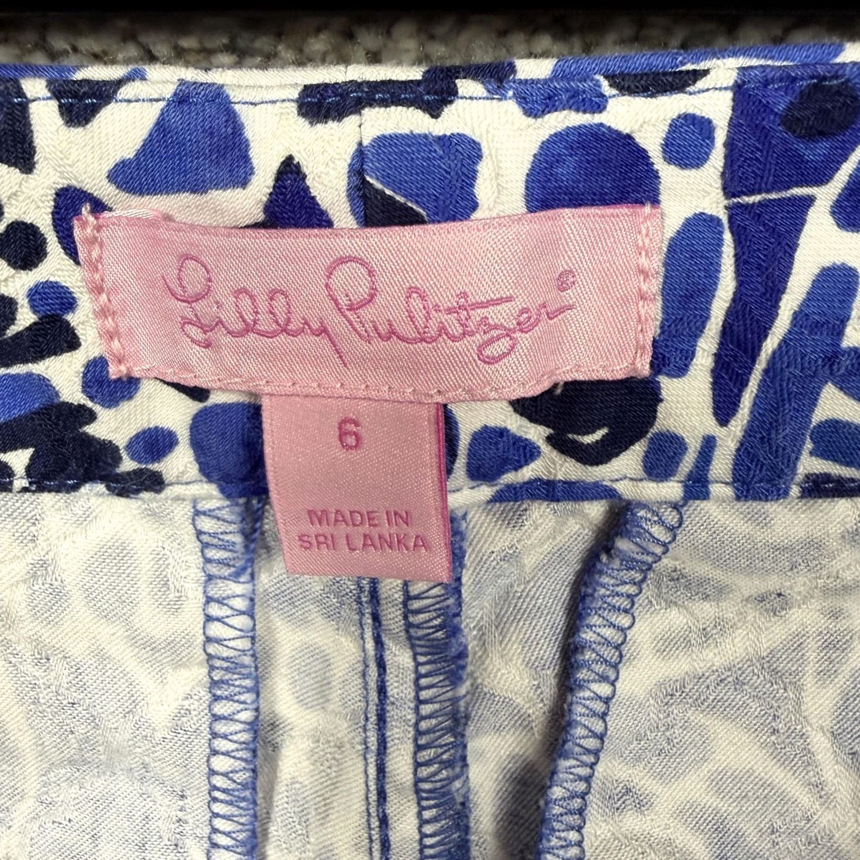 Lilly Pulitzer Lilly Pulitzer Ankle Pants 6 32x27 Geometric Twill Pockets Stretch Button Zip Logo Size 28" / US 6 / IT 42 - 7 Thumbnail