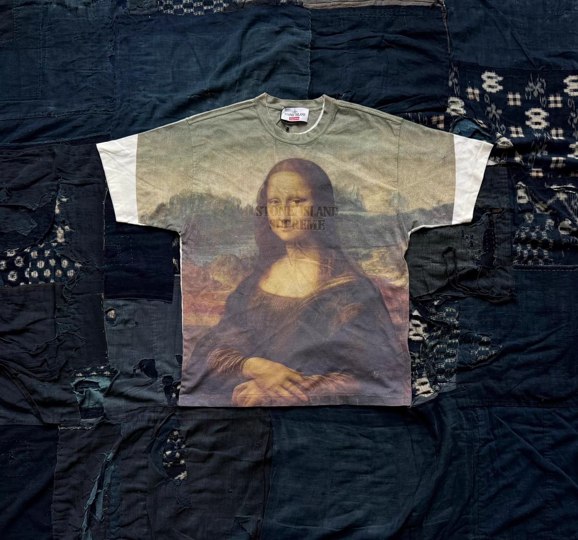 Supreme Supreme x Stone Island Mona Lisa SS Tee S Size US S / EU 44-46 / 1 - 1 Thumbnail