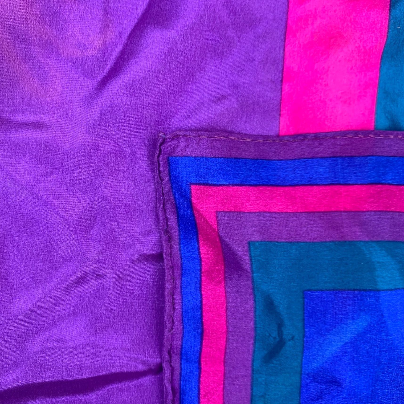 Liz Claiborne Vintage 80s Liz Claiborne Geometric Square Scarf 30.5" x 30.5" User: Vintage 80s Liz Claiborne Geometric Square Scarf 30.5" x 30.5" Size ONE SIZE - 4 Thumbnail