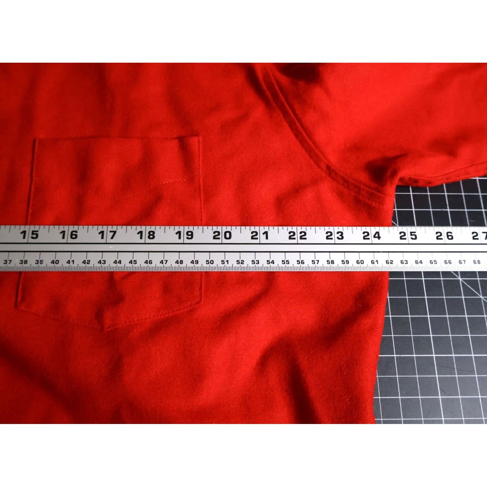 Pendleton VINTAGE Pendleton Shirt Wool Flannel Solid Red XL Men’s Button-Up Casual Workwear 80s 90s Grunge Western Pocket(s) USA Made Mens Size US XL / EU 56 / 4 - 7 Thumbnail