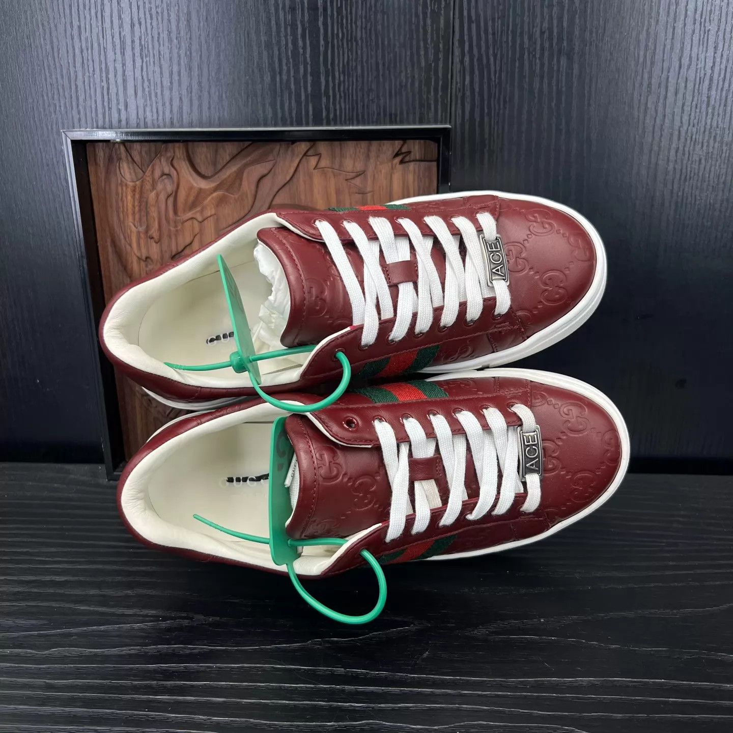 Gucci Gucci Ace Red Sneaker 35.5 Worn Once Size US 5 / IT 35 - 2 Thumbnail