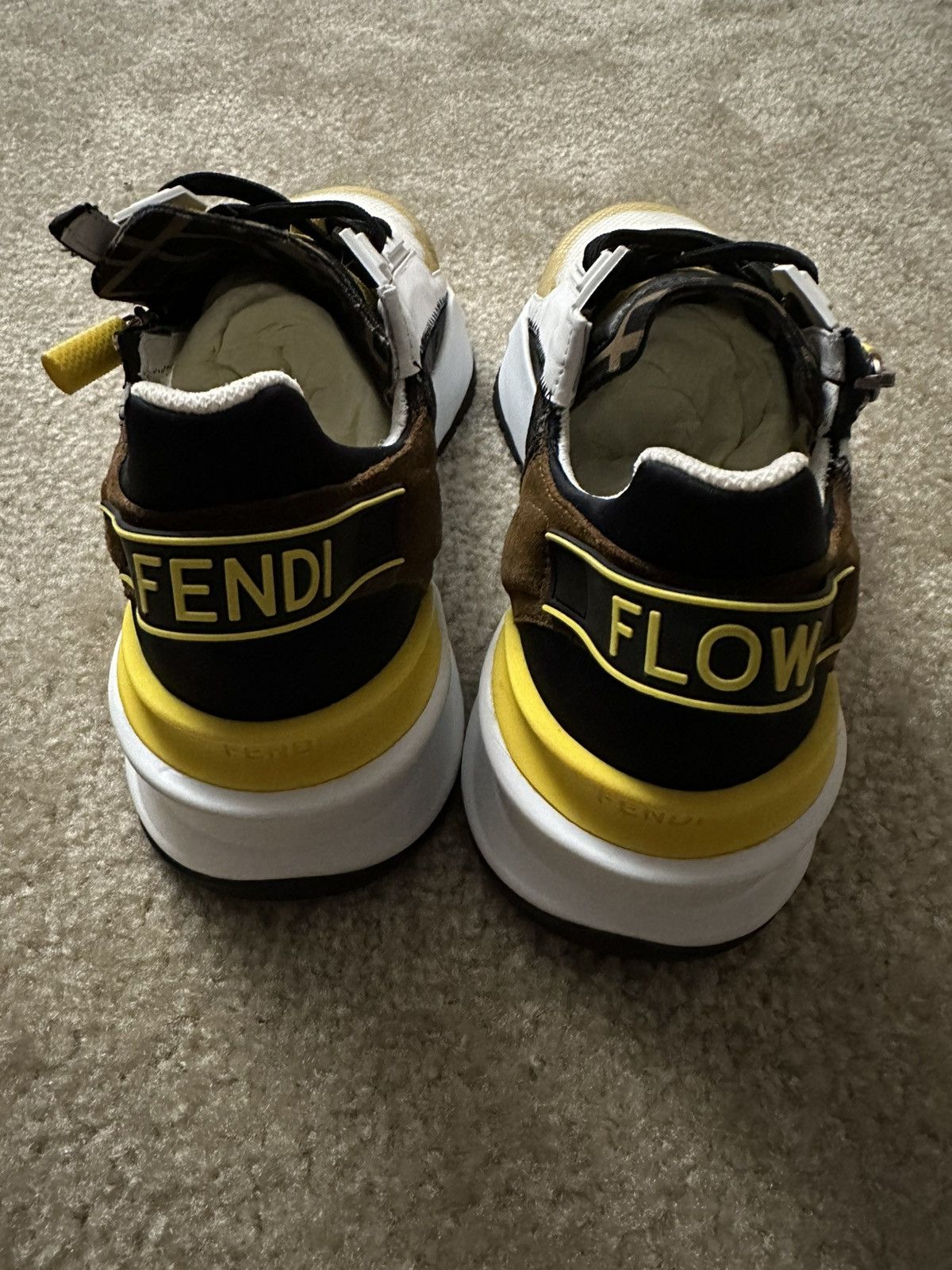Fendi Feni Flow trainers Size US 8.5 / EU 41-42 - 2 Thumbnail