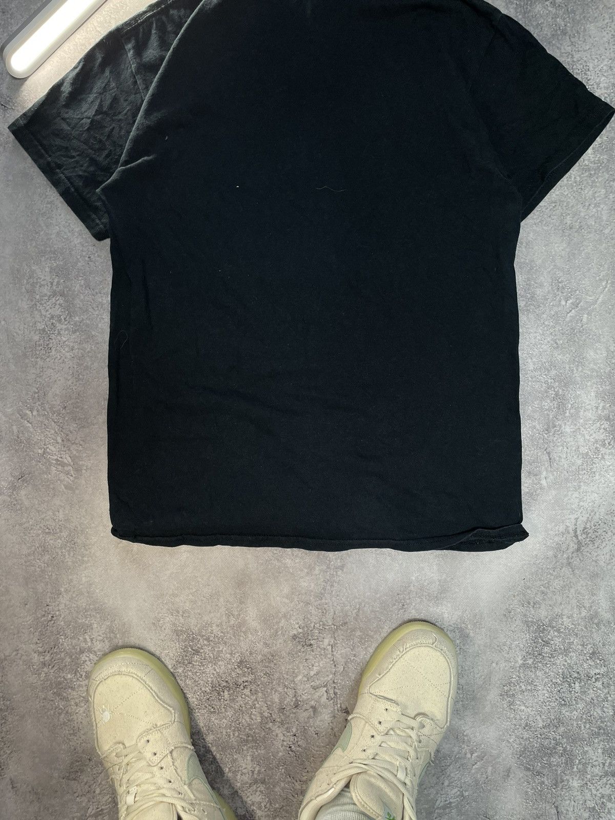 Band Tees 🔥Y2K🔥 Vintage Blink 182 Band Tee Printed Size US M / EU 48-50 / 2 - 10 Thumbnail