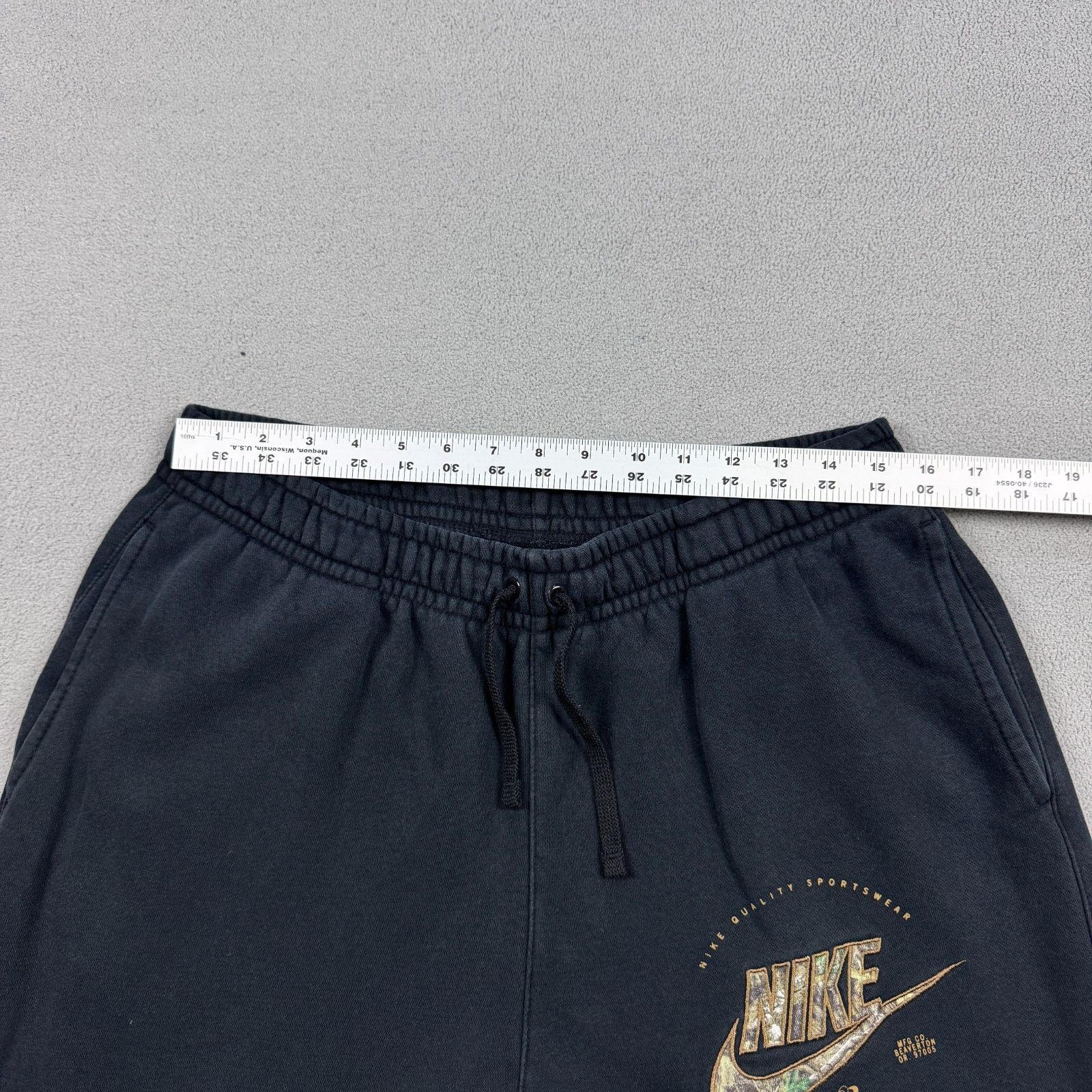 Nike Nike Joggers Sweatpants XL Black Quilted Knee Patches Camo Size US 36 / EU 52 - 2 Thumbnail