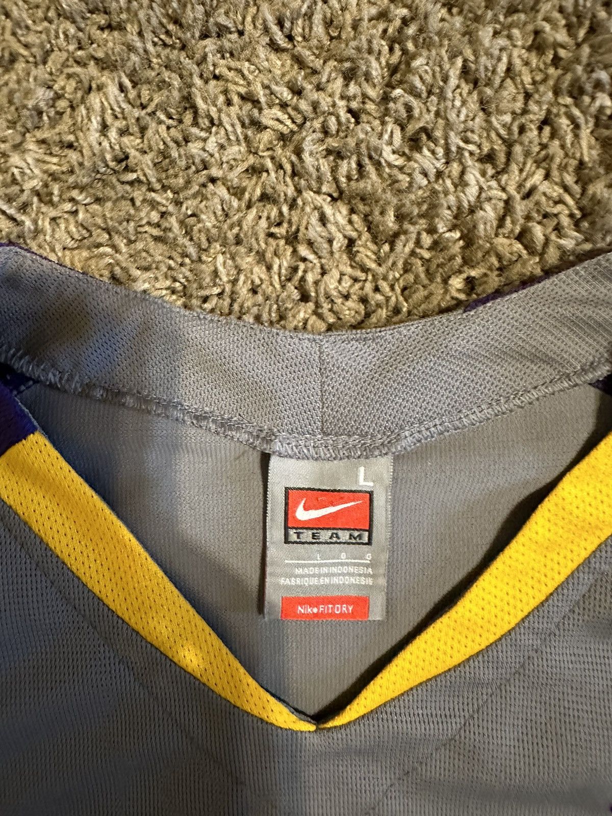 NCAA × Nike × Vintage Vintage NCAA Nike LSU Tigers shirt 90s size large Size US L / EU 52-54 / 3 - 3 Thumbnail