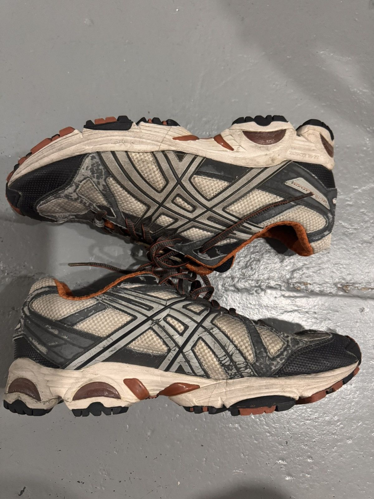 Asics Orange and Grey Asics Gel Trail Sensor IGS Men’s 12 Size US 12 / EU 45 - 5 Thumbnail