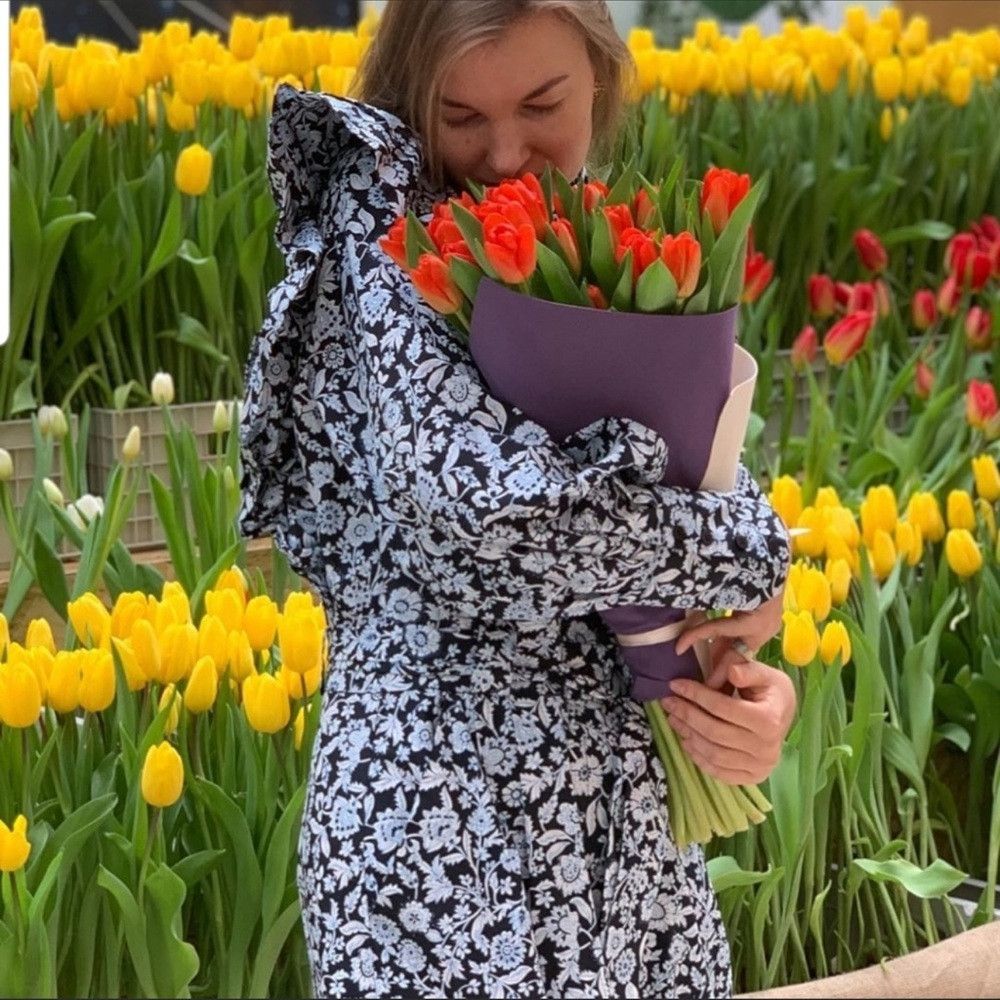 Zara 🦋Bloggers Favorite🦋 Zara Floral Jumpsuit Size M Size M / US 6-8 / IT 42-44 - 8 Thumbnail