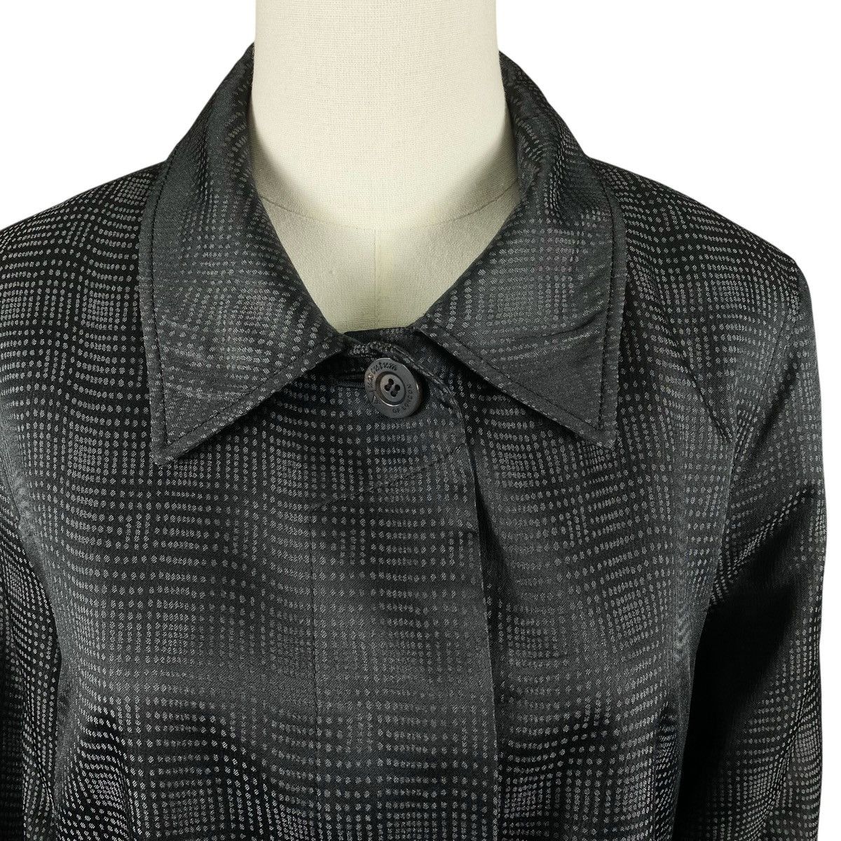 Aquascutum Aquascutum London Vintage Silk Blend Coat Black Textured Size L / US 10 / IT 46 - 3 Thumbnail