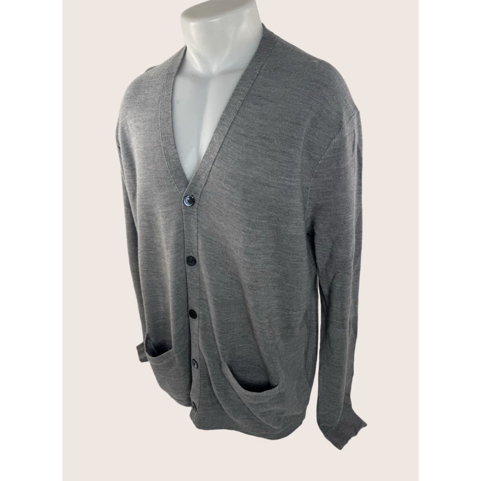 Polo Ralph Lauren POLO RALPH LAUREN Cardigan - Silk / Cashmere / Wool Lightweight XL Gray Mens Sweater, Polo Ralph Lauren, Cardigan, 90s? Size US XL / EU 56 / 4 - 1 Thumbnail