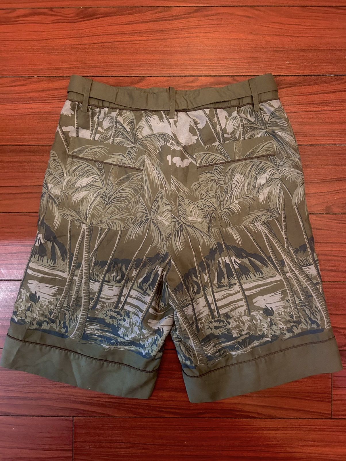 Sacai Sacai x SUN SURF Diamond Head Printed shorts - Green Size US 29 - 2 Thumbnail