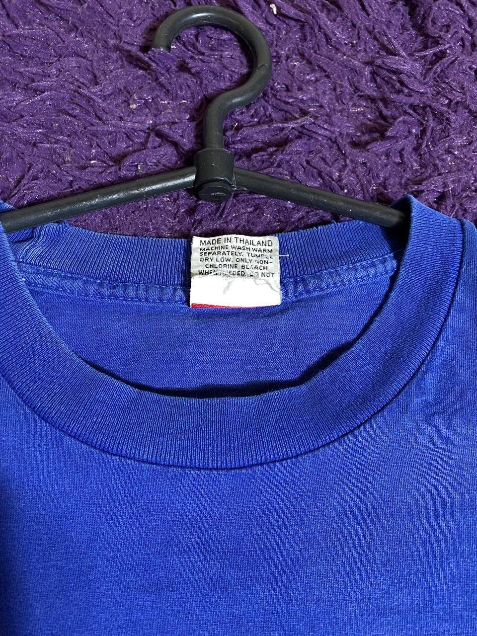 Vintage Vintage Big Graphic Logo Distressed 90’s tee Size US XL / EU 56 / 4 - 12 Thumbnail