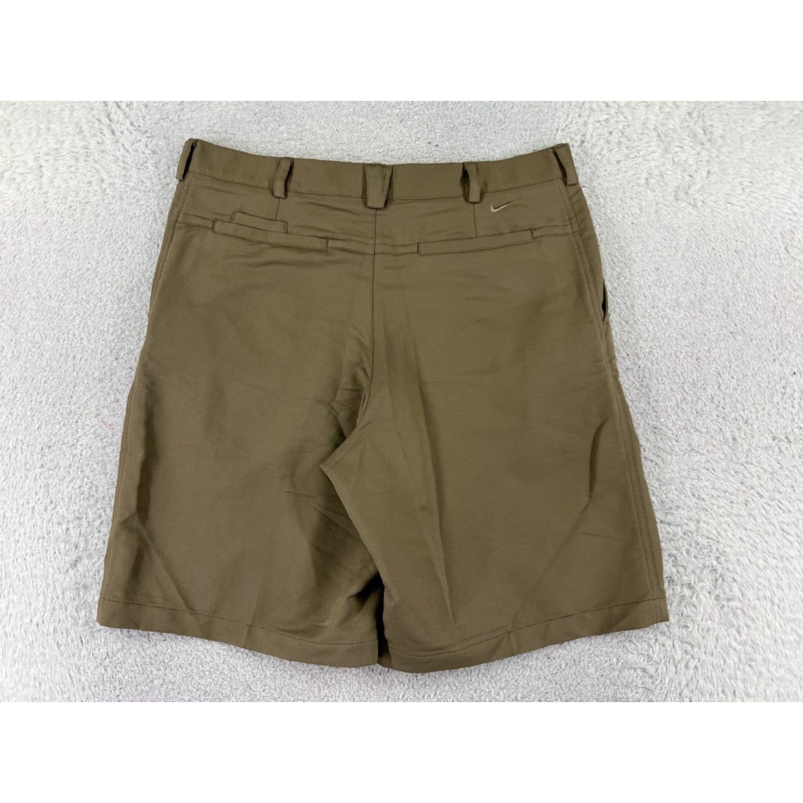Nike VINTAGE Nike Shorts Men 34 Beige Polyester Golf Pockets 32x10 Swoosh Casual Spring Summer Gym Size US 34 / EU 50 - 2 Thumbnail
