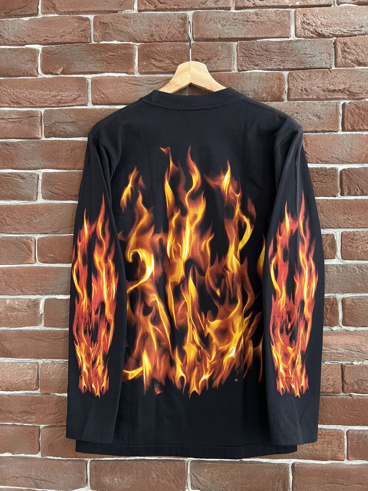 Vintage Vintage 90s Flames Sleeves Longsleeve Hype Streetwear Drip Size US M / EU 48-50 / 2 - 2 Thumbnail