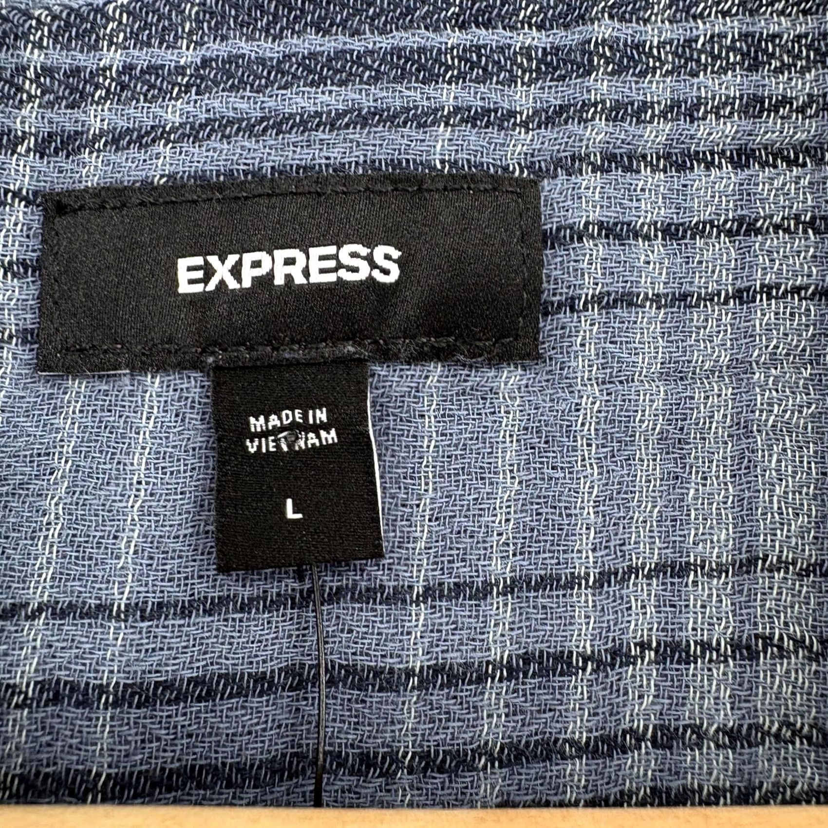 Express Express Shirt Mens Large Blue Plaid Long Sleeve Button Up Casual Cotton Preppy Size US L / EU 52-54 / 3 - 4 Thumbnail