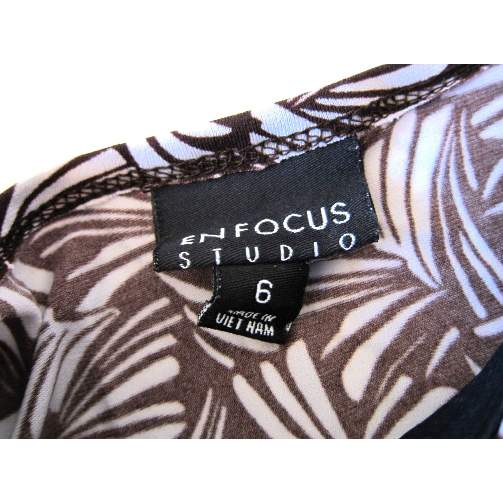 Vintage En Focus Studio Dress Brown White Floral Stretch Cap Sleeve Empire Sheath Size 6 Size M / US 6-8 / IT 42-44 - 4 Thumbnail