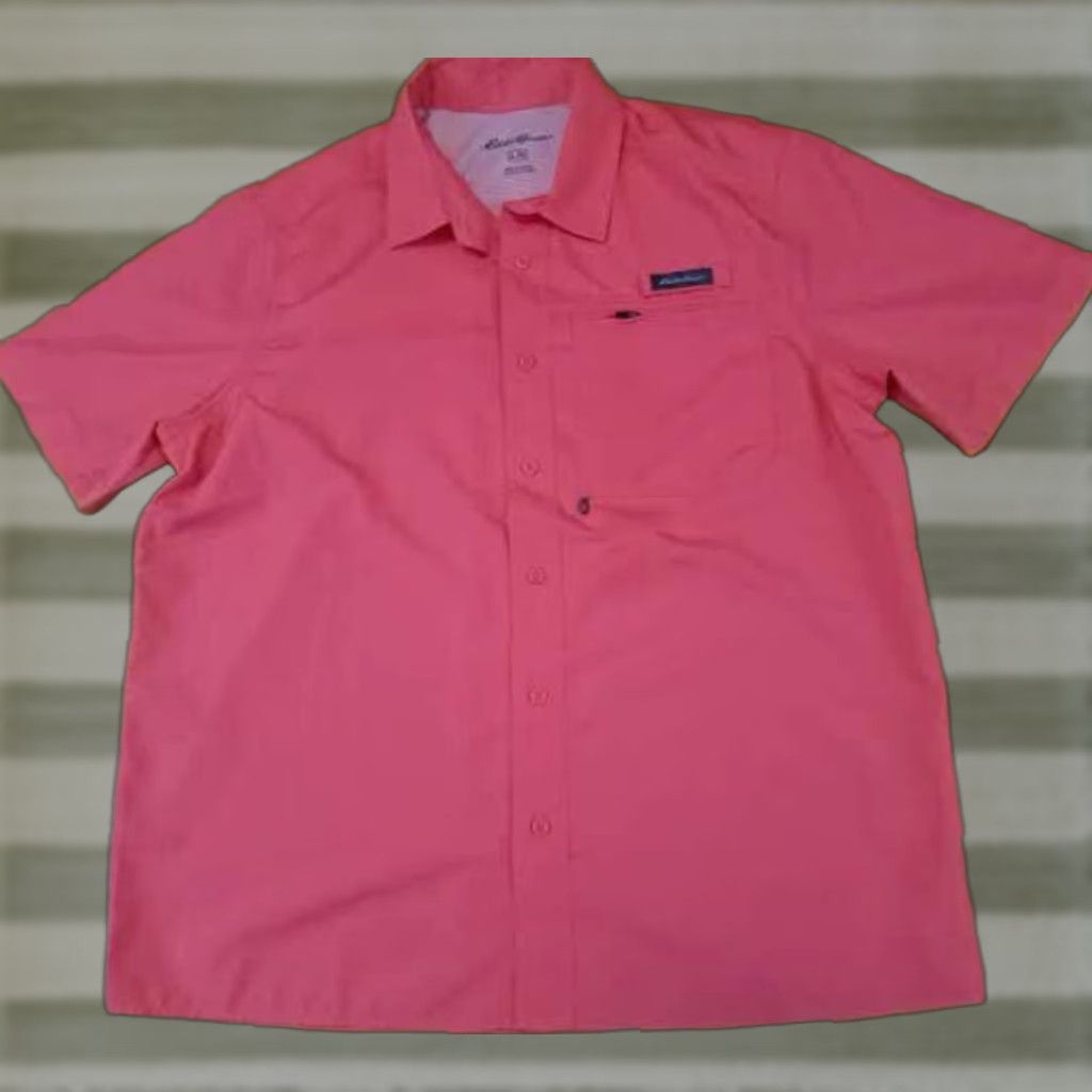 Eddie Bauer VINTAGE Eddie Bauer Outdoor Shirt Unisex Adults L Pink 29in long 24in pit to pit Button-Up Short Sleeve Regular Outdoor/Camping-Fishing Fuchia Large Size US L / EU 52-54 / 3 - 1 Thumbnail