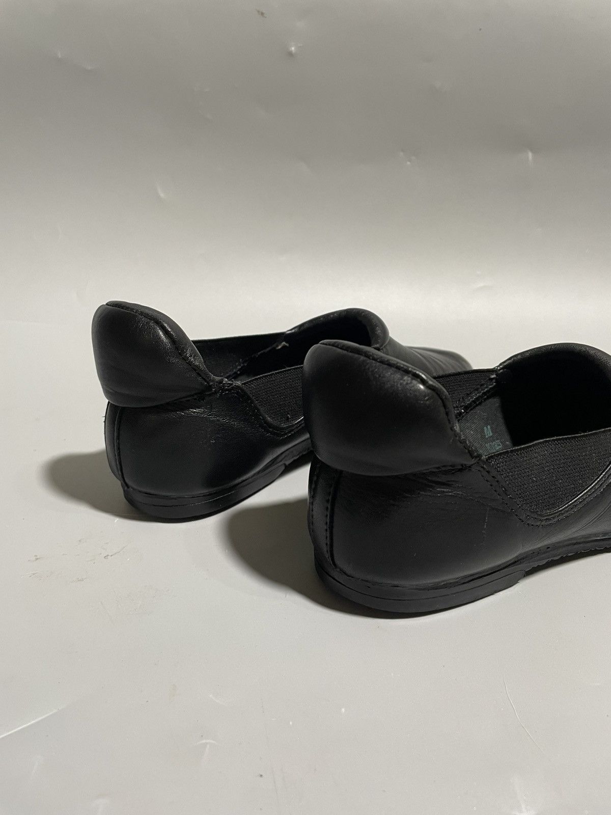 Yohji Yamamoto Yohji Yamamoto Black Leather Slip-On Shoes Size US 6.5 / EU 39-40 - 8 Thumbnail