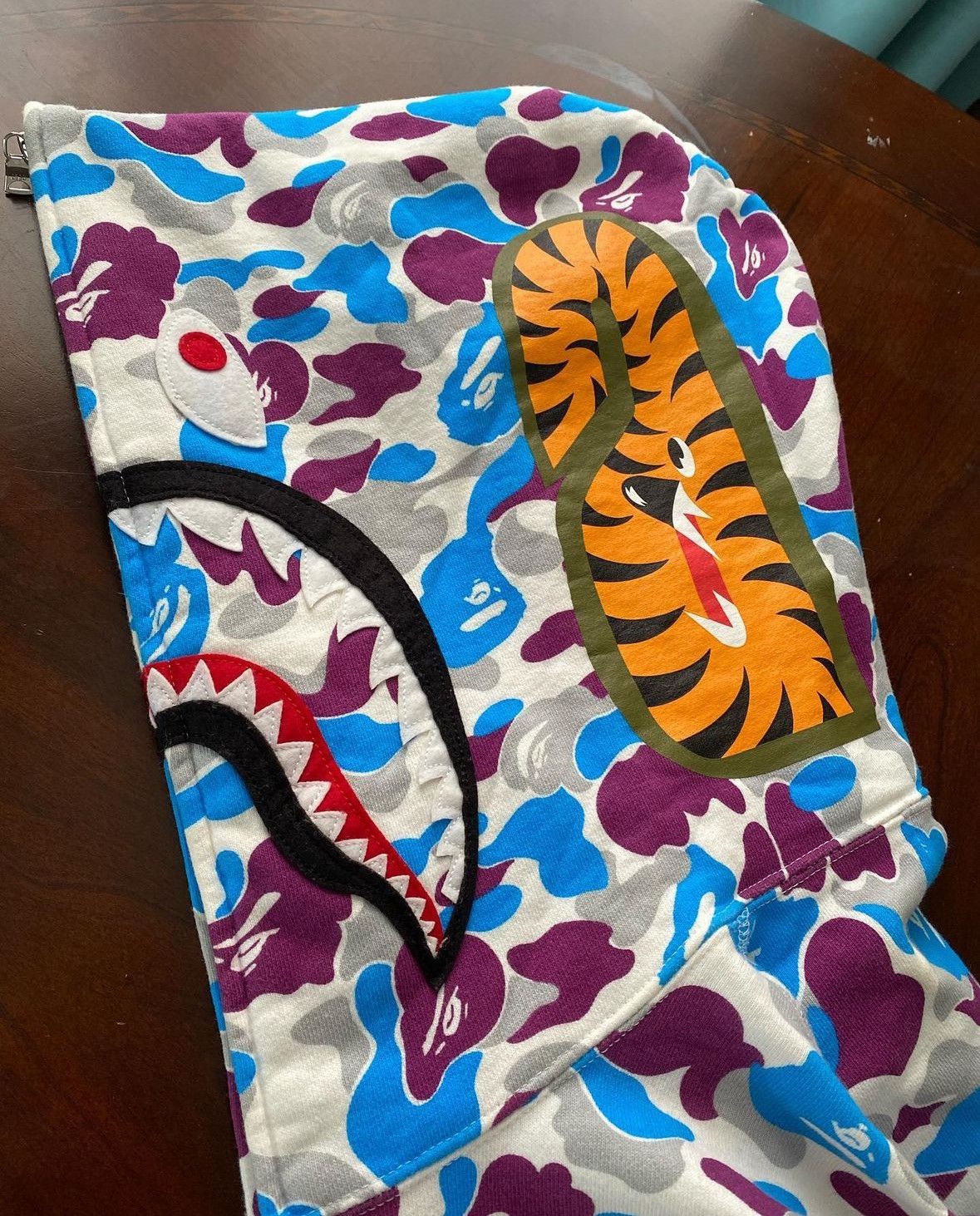Bape Bape Yokohama shark 2008 Size US L / EU 52-54 / 3 - 3 Thumbnail