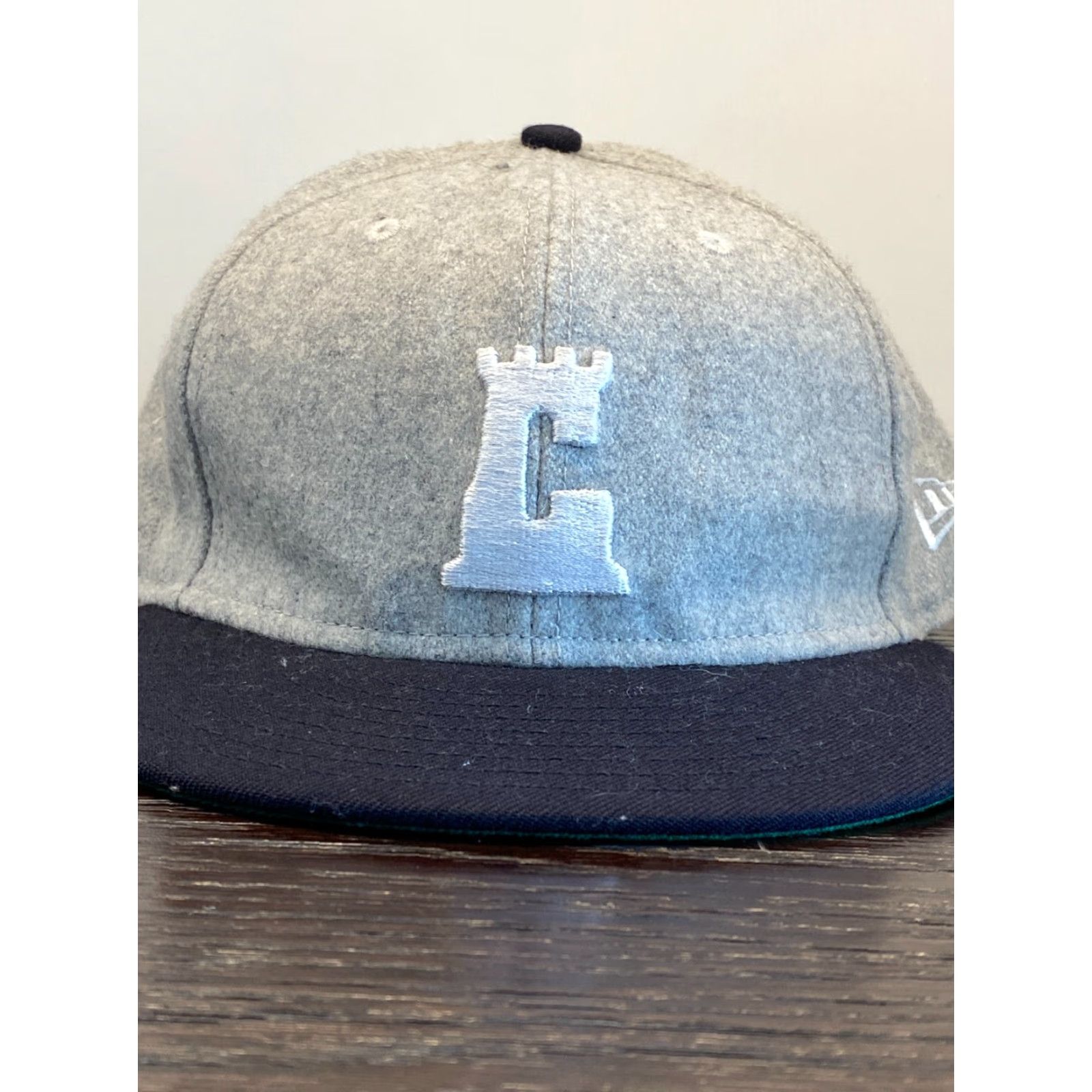 New Era Vintage Crooks Castles Baseball Cap Mens 7 1/4 Wool Blend Gray Casual Punk Retro 2010s Size ONE SIZE - 2 Thumbnail