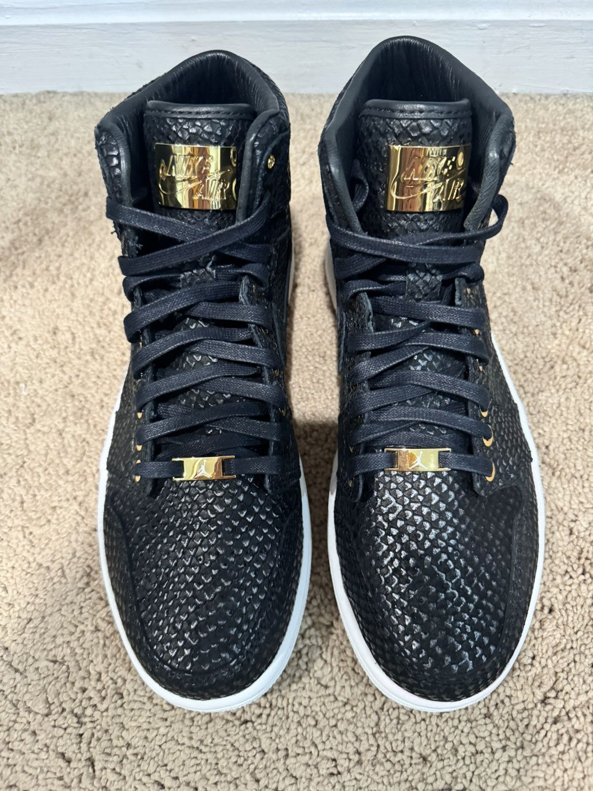 Jordan Brand Jordan 1 Pinnacle Black 2015 Size US 10 / EU 43 - 3 Thumbnail