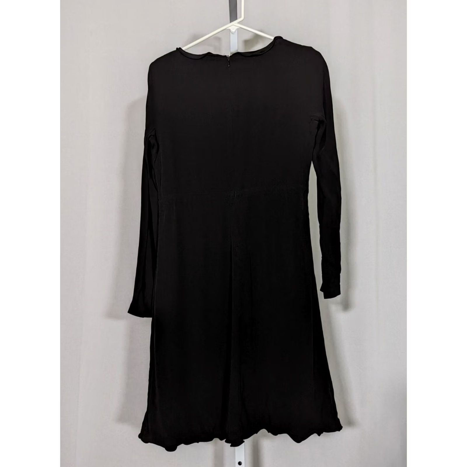 Versace Istante by Gianni Versace Vintage 80s Black Dress Scalloped Neck Size 44 Italy Women Knee Length Vintage 80s} Size M / US 6-8 / IT 42-44 - 5 Thumbnail