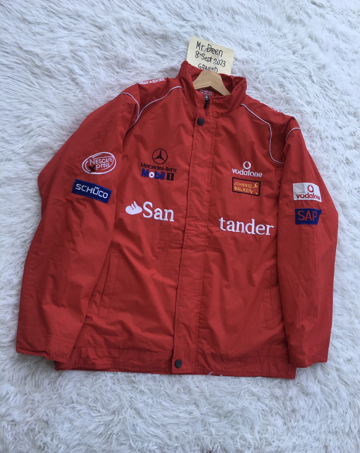 Formula 1 Rare Mercedes Benz x Johnie Walker Racing Jacket Size US XL / EU 56 / 4 - 4 Thumbnail