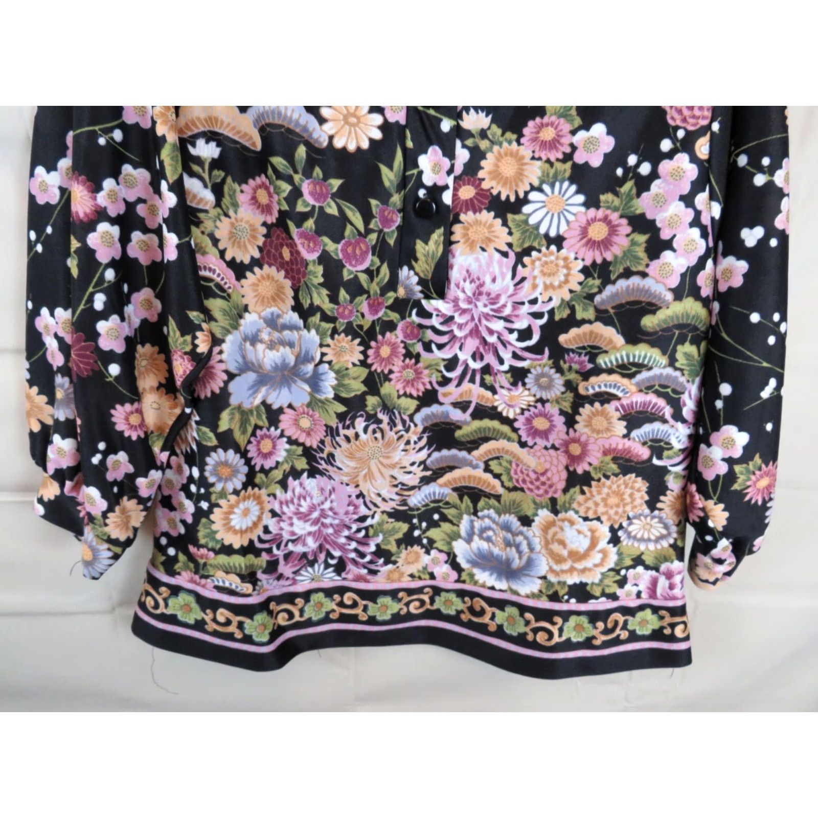 Vintage VINTAGE Black Floral Shirt top 11/12 1980's polyester Mongomery Wards Size L / US 10 / IT 46 - 2 Thumbnail