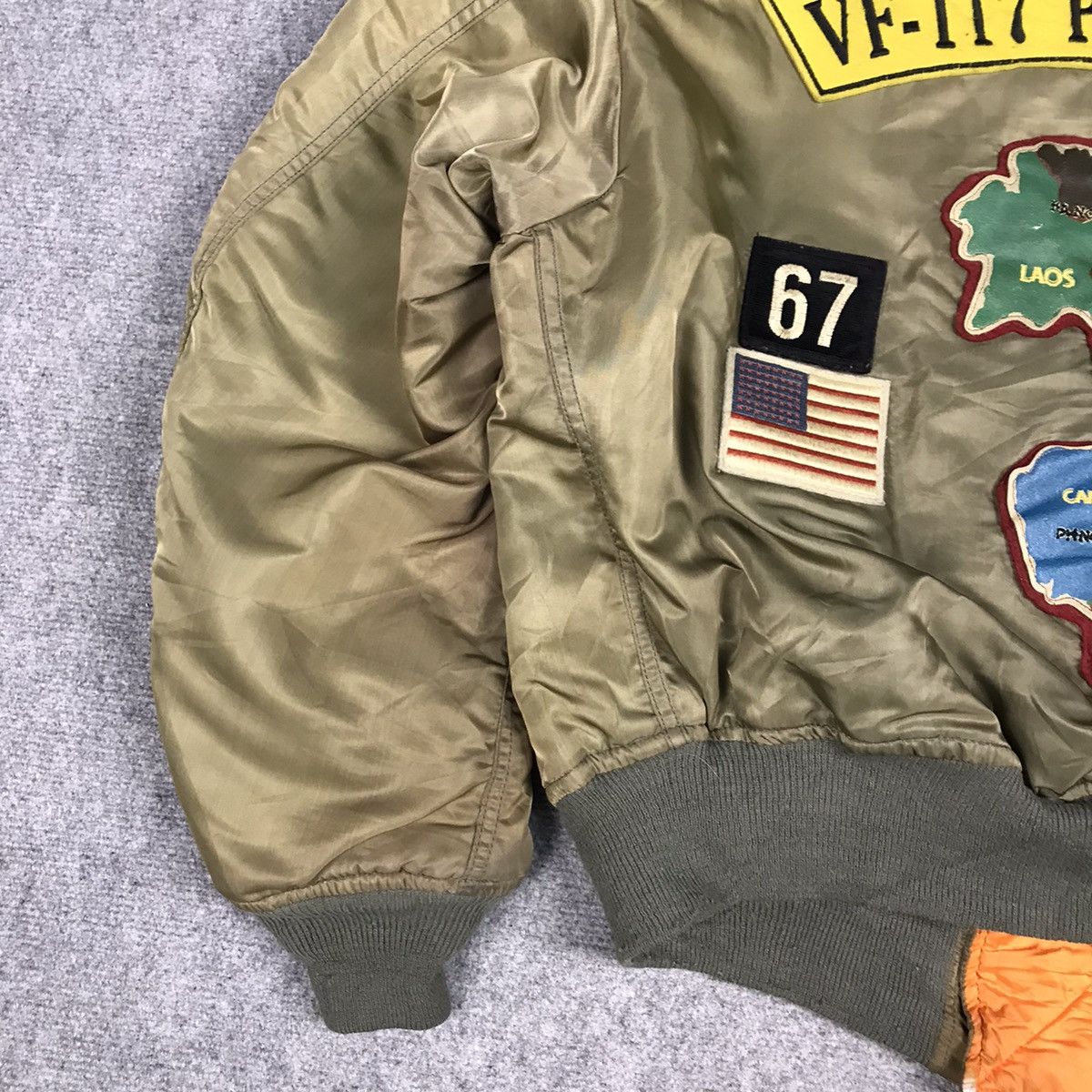 Avirex AVIREX MA-1 VF-117 PRIVATEERS SUN FADED BOMBER JACKET Size US L / EU 52-54 / 3 - 11 Thumbnail