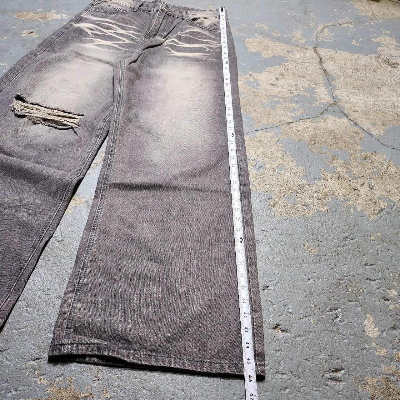 Japanese Brand Grey Ripped Baggy Faded Denim Size US 32 / EU 48 - 7 Thumbnail