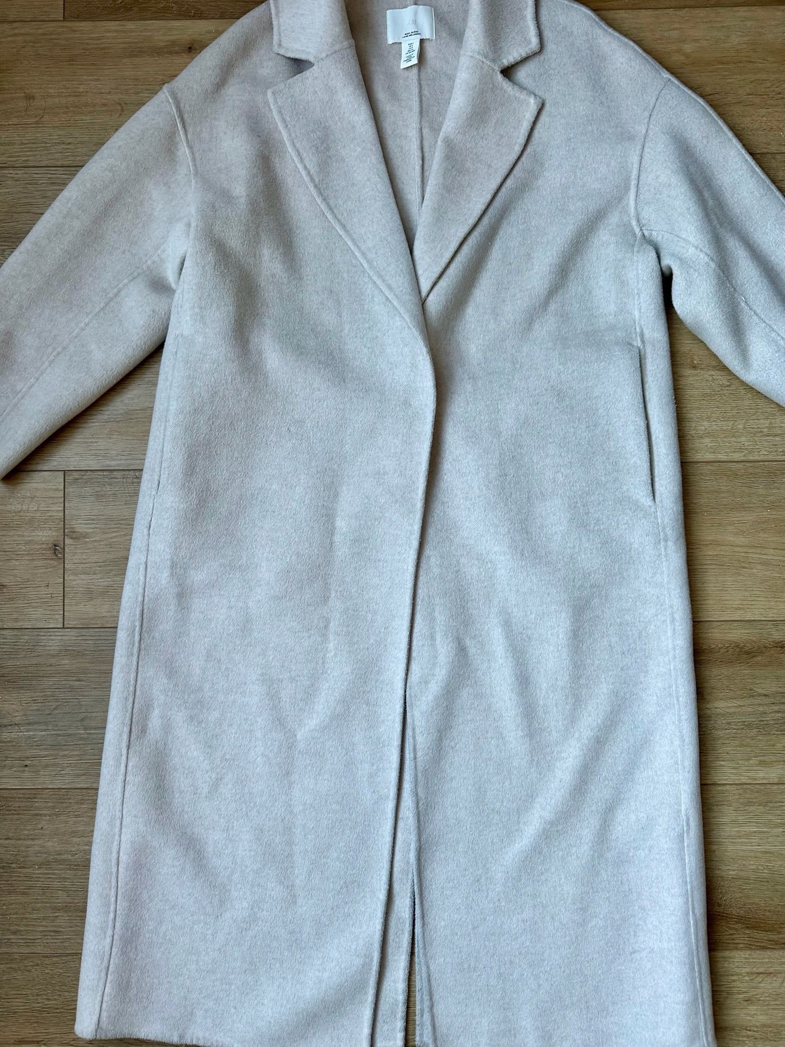 H&M 🔥[SALE]🔥 H&M Double Breasted Cream Coat Size S / US 4 / IT 40 - 6 Thumbnail