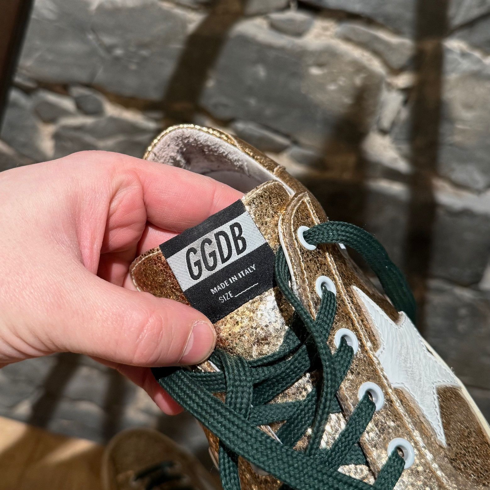 Golden Goose Golden Goose Superstar Gold Glitter Sneakers Size US 7 / IT 37 - 11 Thumbnail