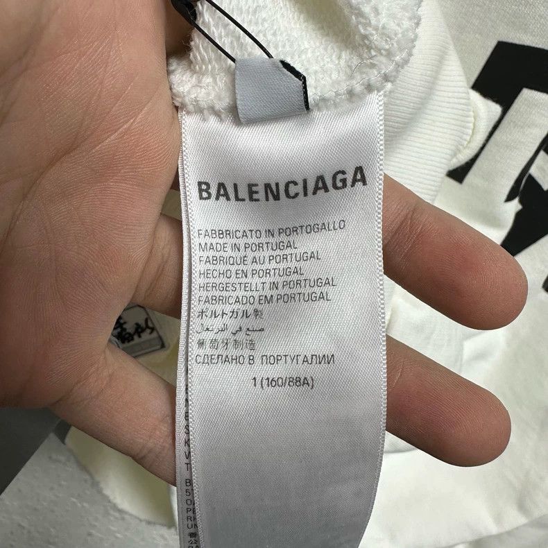 Balenciaga Balenciaga Racing letter logo printed long sleeve hooded s Size US S / EU 44-46 / 1 - 4 Thumbnail