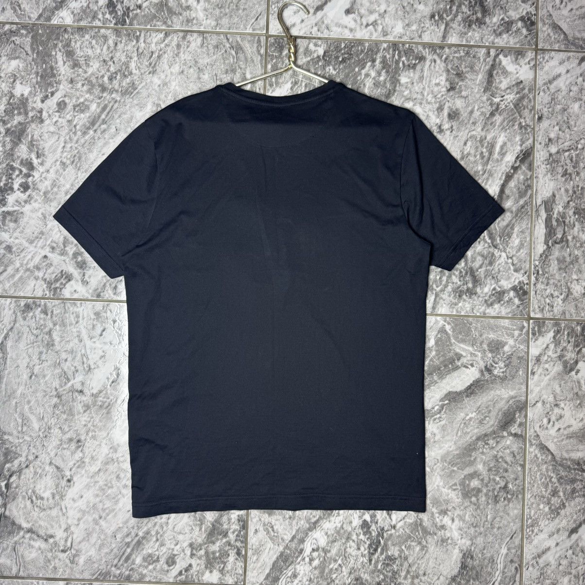 Fendi × Vintage Men’s Fendi F Logo printing t-shirt authentic Size US L / EU 52-54 / 3 - 2 Thumbnail