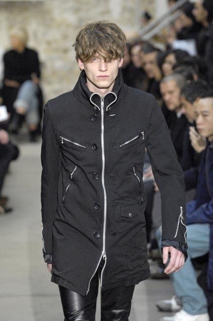 Junya Watanabe F/W07 Junya Watanabe Comme Des Garcons Runway Zip Black Coat Size US L / EU 52-54 / 3 - 1 Thumbnail