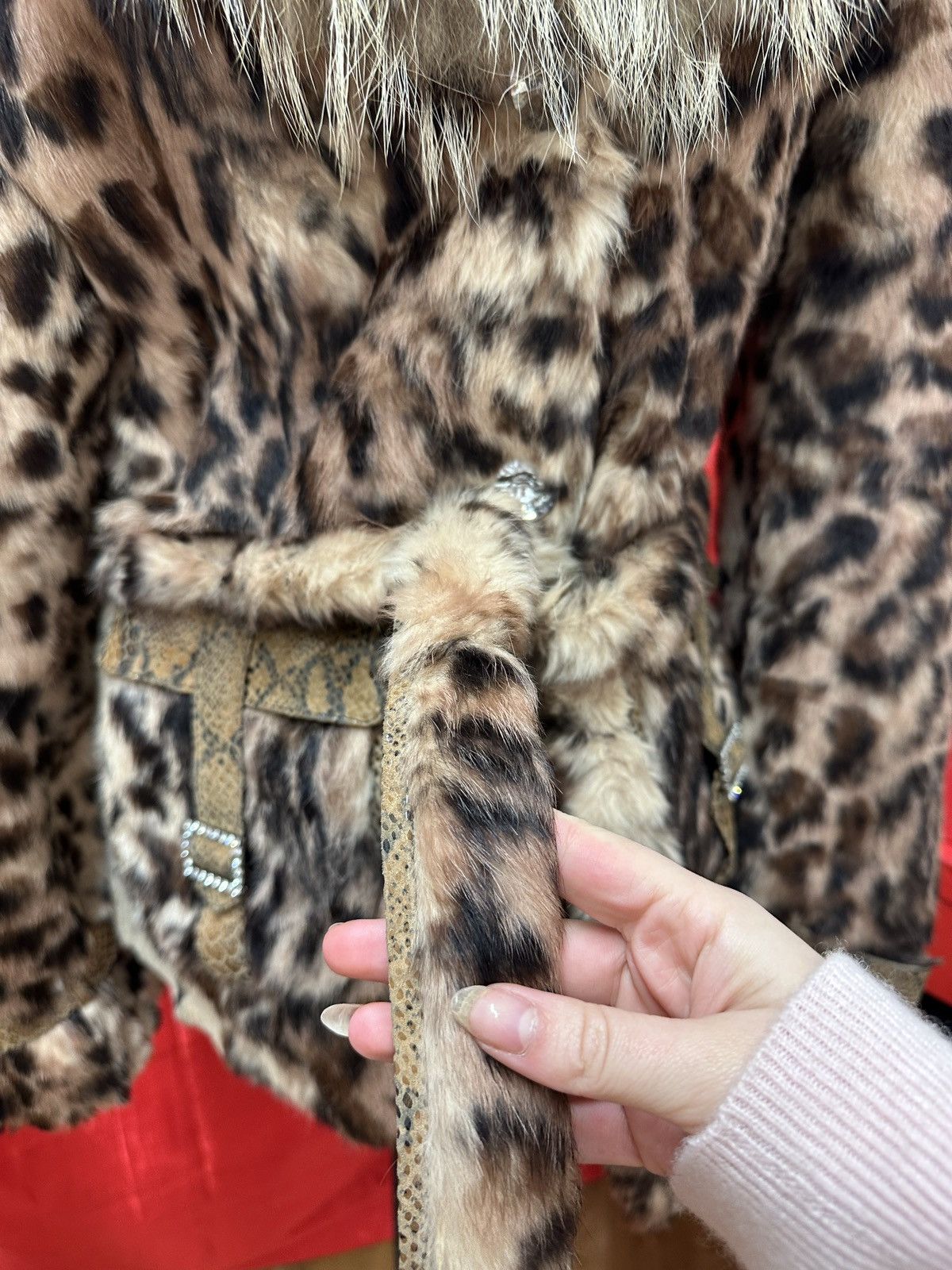Vintage Vintage brown leopard rabbit and fox fur Size S / US 4 / IT 40 - 9 Thumbnail