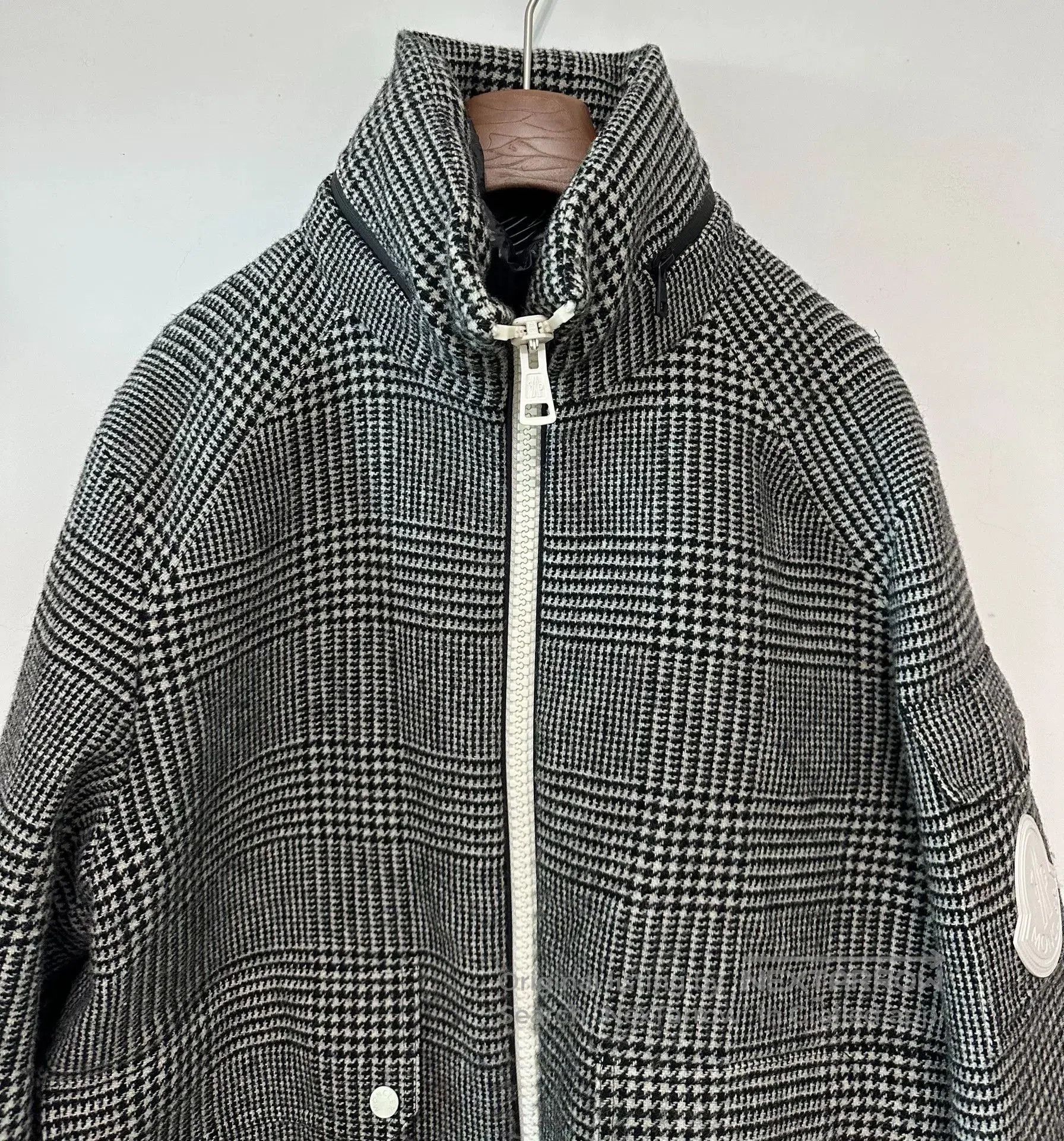 Moncler Moncler Wool Houndstooth Down Jacket. Size US M / EU 48-50 / 2 - 4 Thumbnail