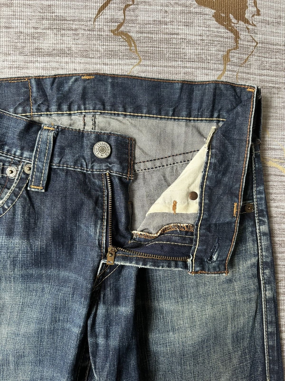 Levi's Vintage Clothing FLARE Levi’s 507 Distressed Denim Size US 31 - 12 Thumbnail